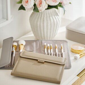 NWT Pottery Barn Quinn Makeup Brush Storage in taupe